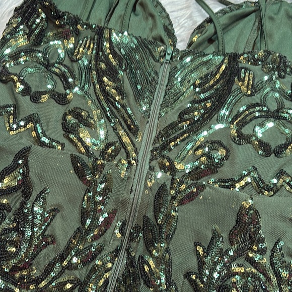 NWT AKIRA Green Sequins Mini Dress sz L - Picture 10 of 10